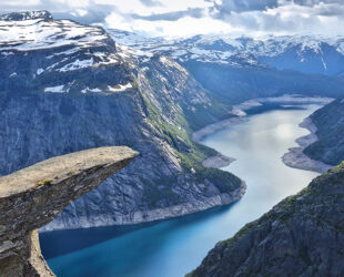 Global equities: Our outlook for 2023
